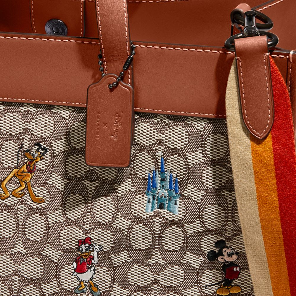 DISNEY X COACH】ミッキーマウス/シグネチャー マフラー - greenprint ...