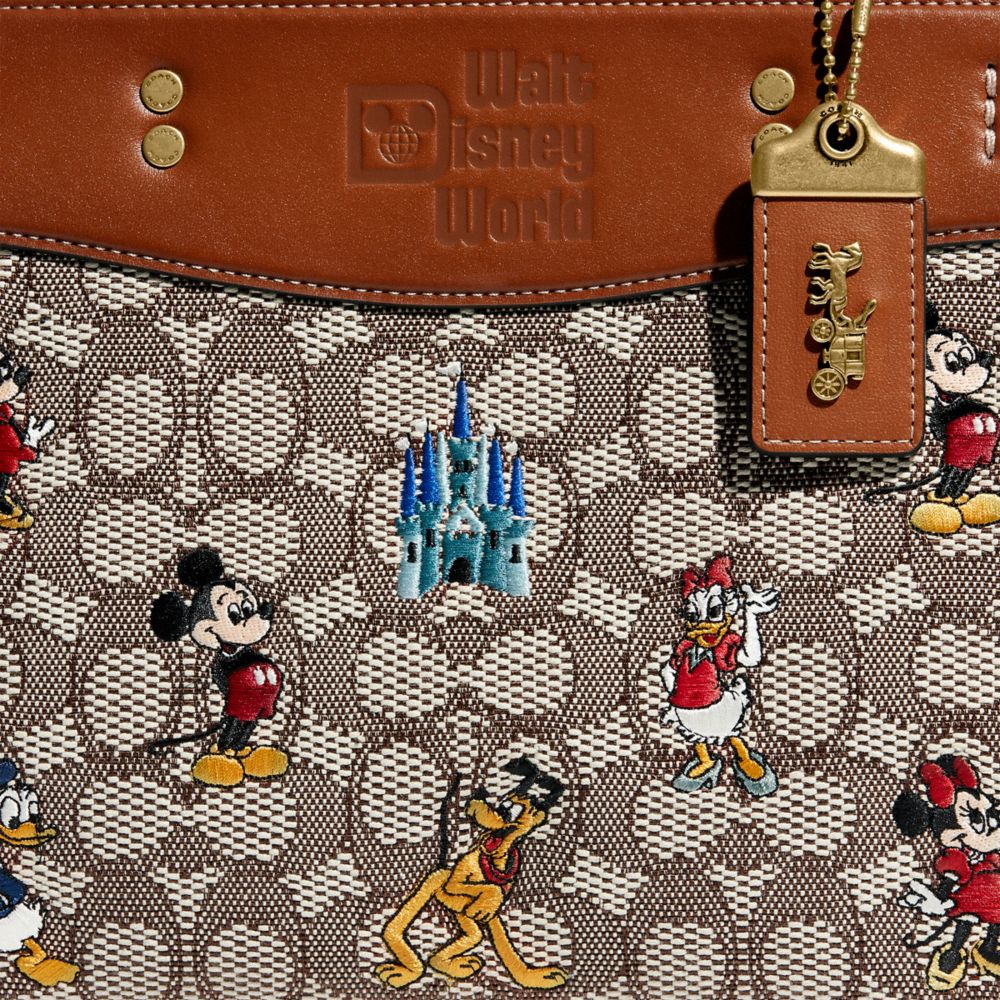 COACHコーチ Disney トートバッグ　ディズニーローグ25プレゼント