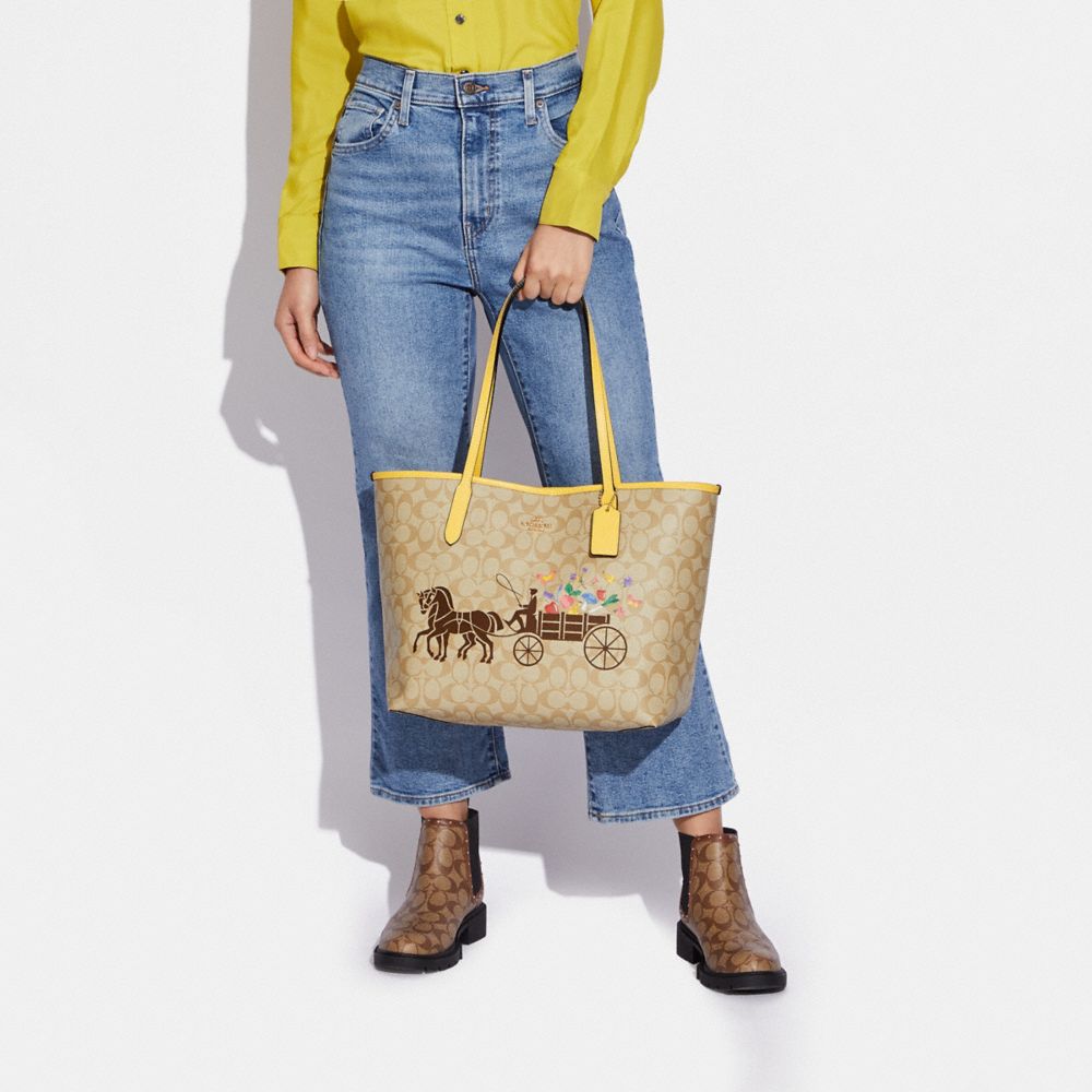 Women’s Anna Reversible Signature Canvas Tote