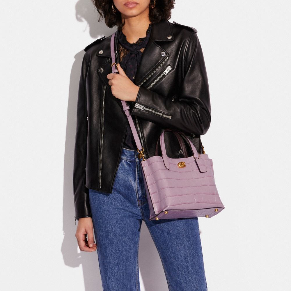 COACH®,Willow Tote Bag 24,Leather,Crossbody,Logo,Metal,Casual,Lavender,Detail View