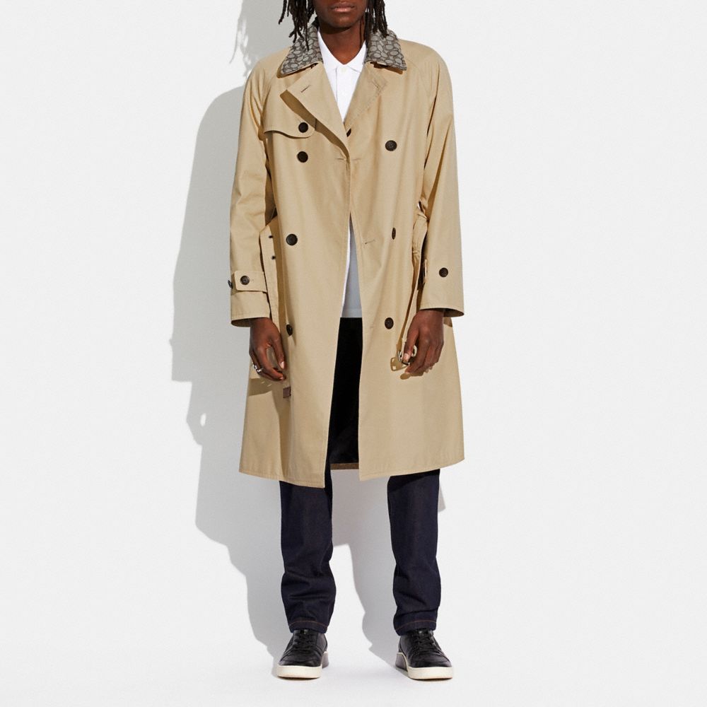 COACH®,TRENCH COAT IN ORGANIC COTTON AND RECYCLED POLYESTER,Khaki,Scale View