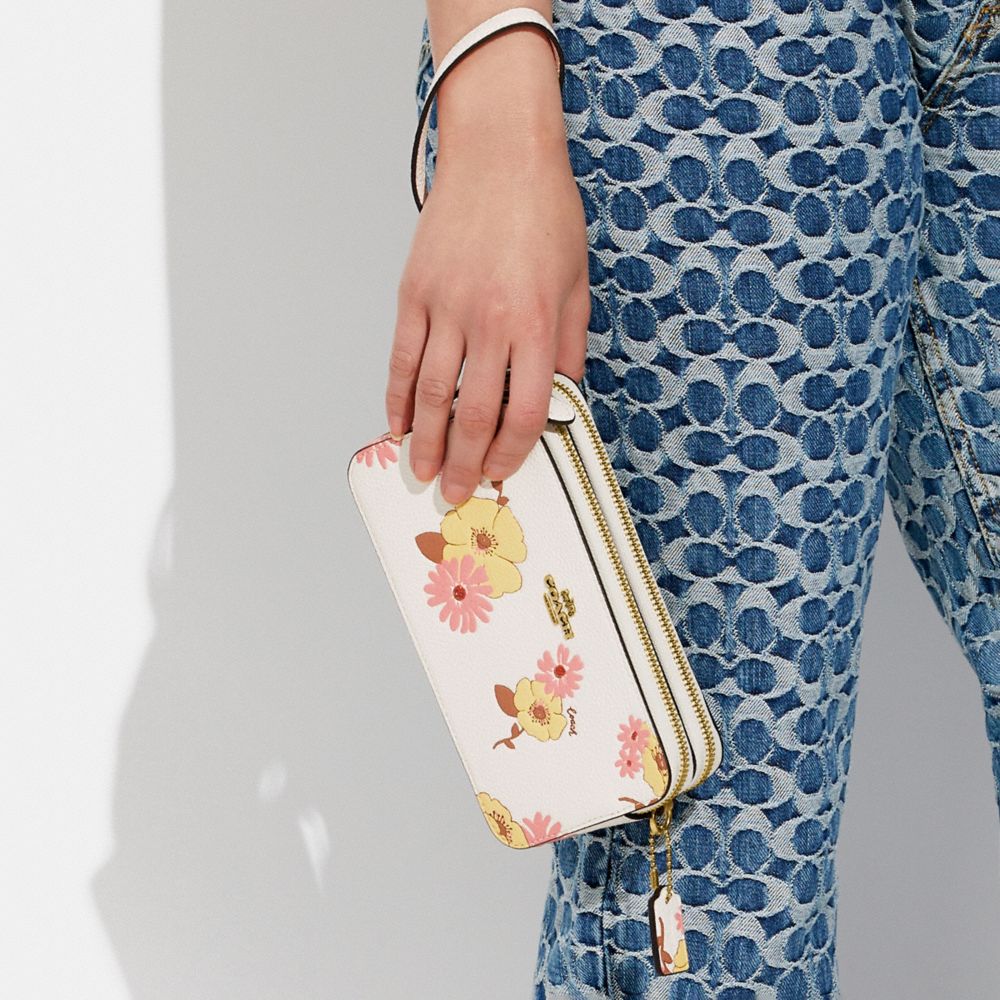 Kira Crossbody Bag With Floral Print