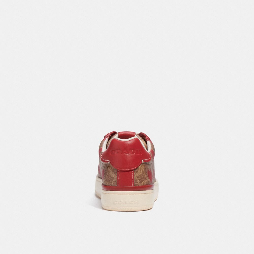 Lowline Low Top Sneaker