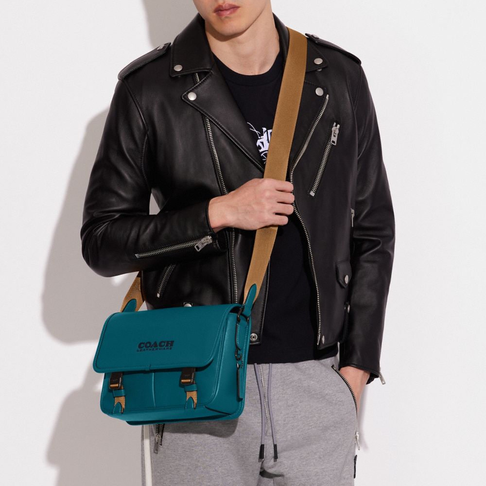 Kショップ_ブランド【極美品】 COACH コーチ リーグ