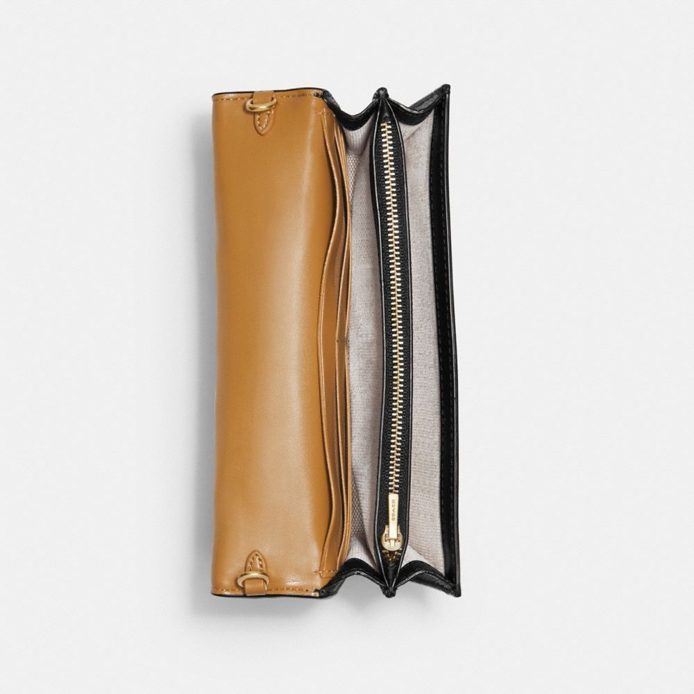 Upcrafted Riley Chain Clutch