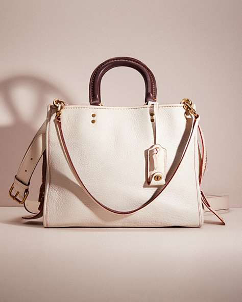 COACH®,RESTORED ROGUE,Glovetanned Pebble Leather,Brass/Chalk,Front View