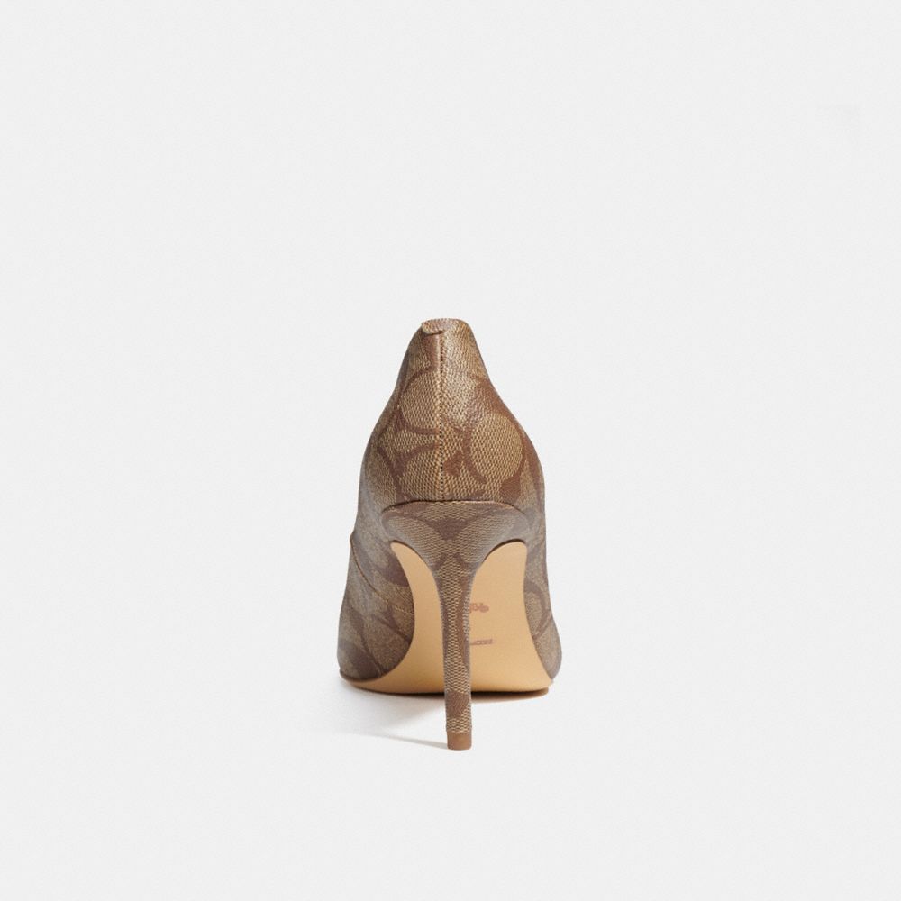 Alyce Pump