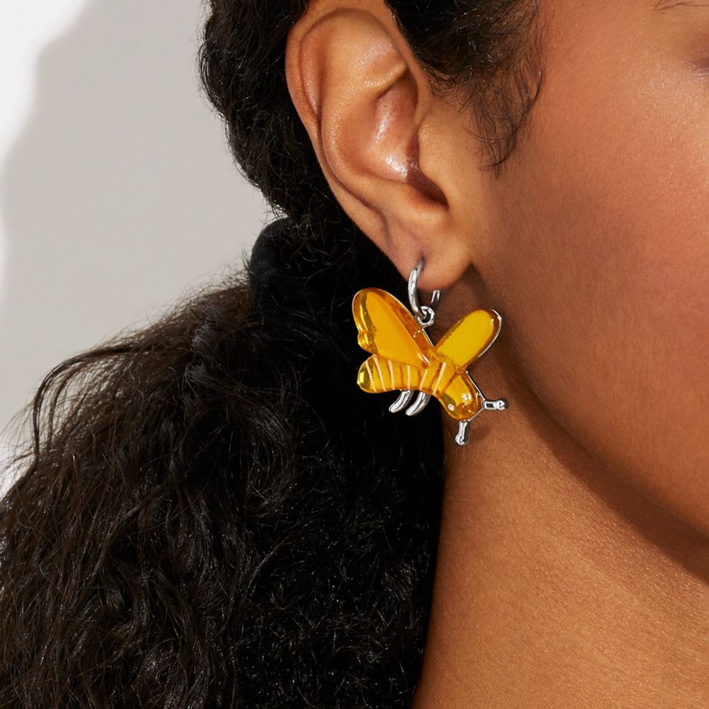 Boucles d’oreilles dépareillées flamant et abeille