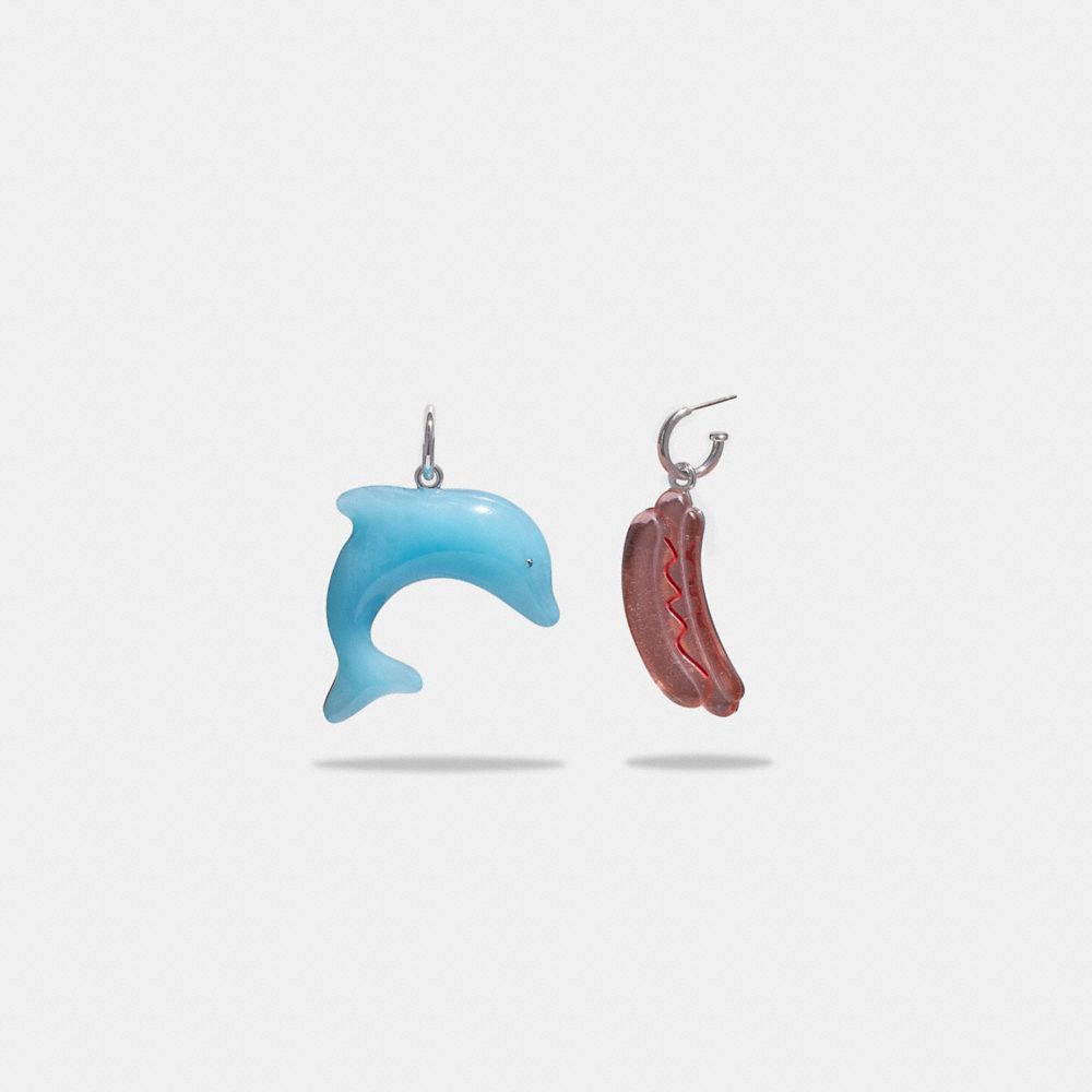 Boucles d’oreilles dépareillées hot-dog et dauphin