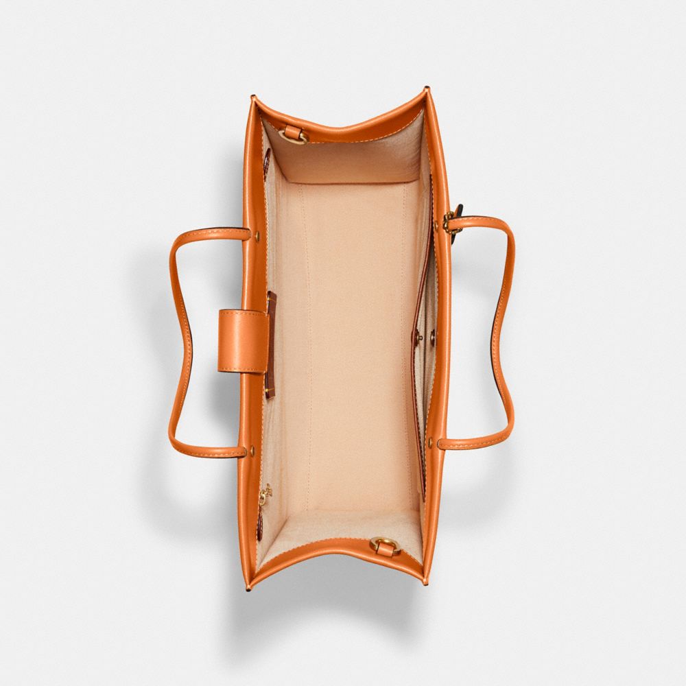 公式】COACH – コーチ | カシン キャリー 32