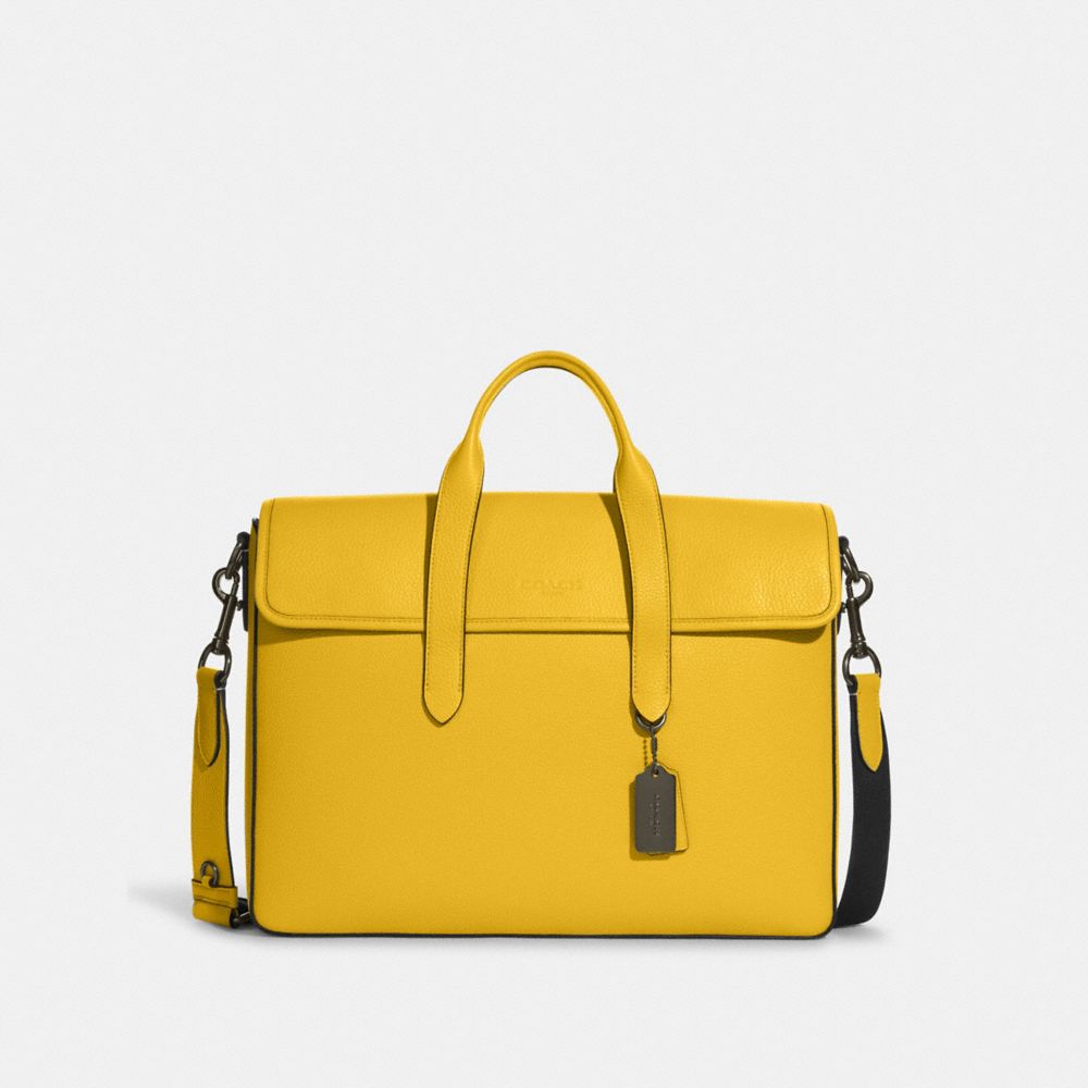 how style a men coach bag｜TikTok Search