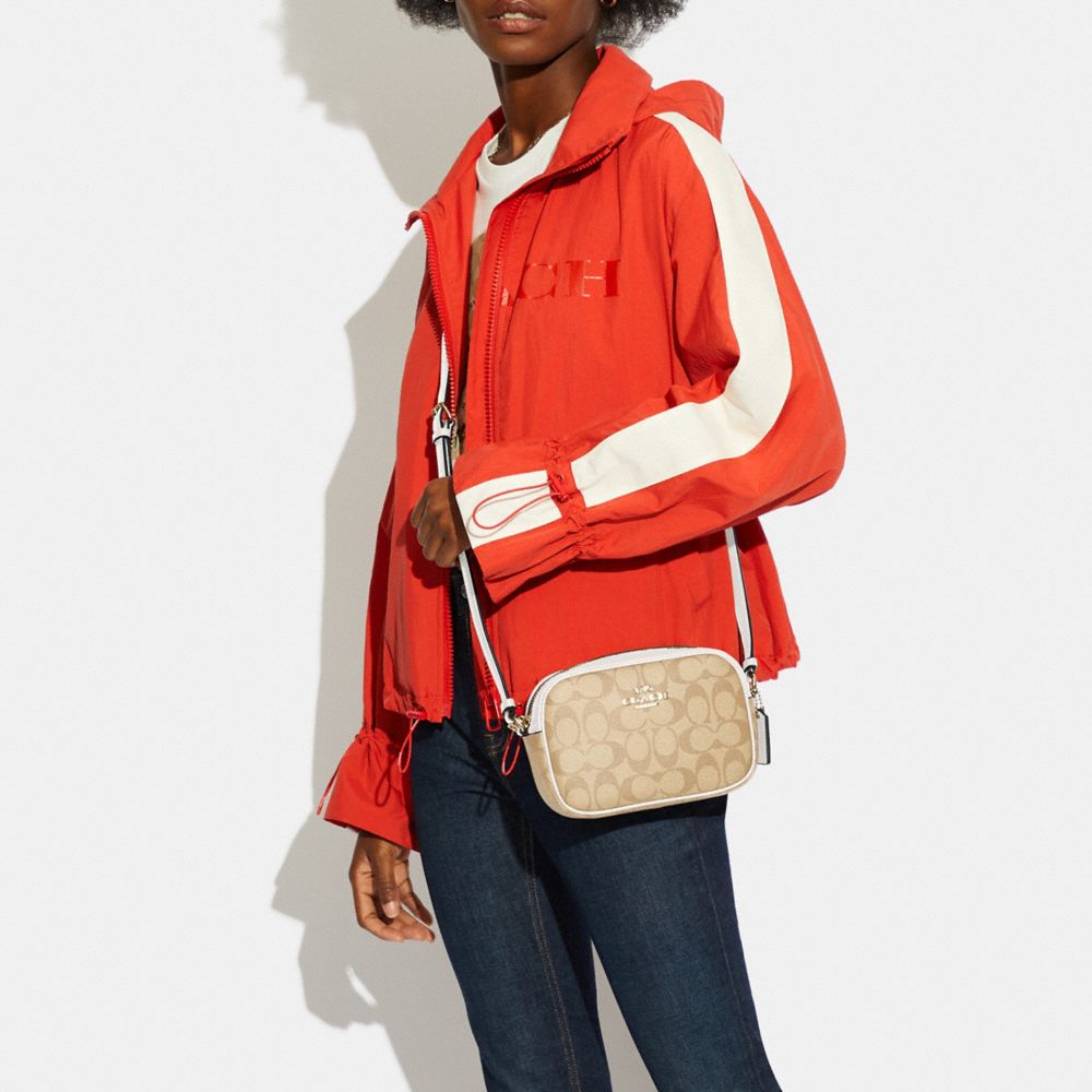 Black Friday 2020: Coach Outlet deals on designer bags, clutches, gift sets  live now 