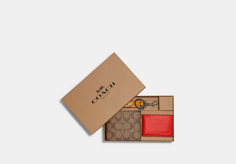 COACH®,BOXED 3-IN-1 WALLET GIFT SET IN COLORBLOCK SIGNATURE CANVAS,Mini,Gunmetal/Khaki/Miami Red Multi,Front View