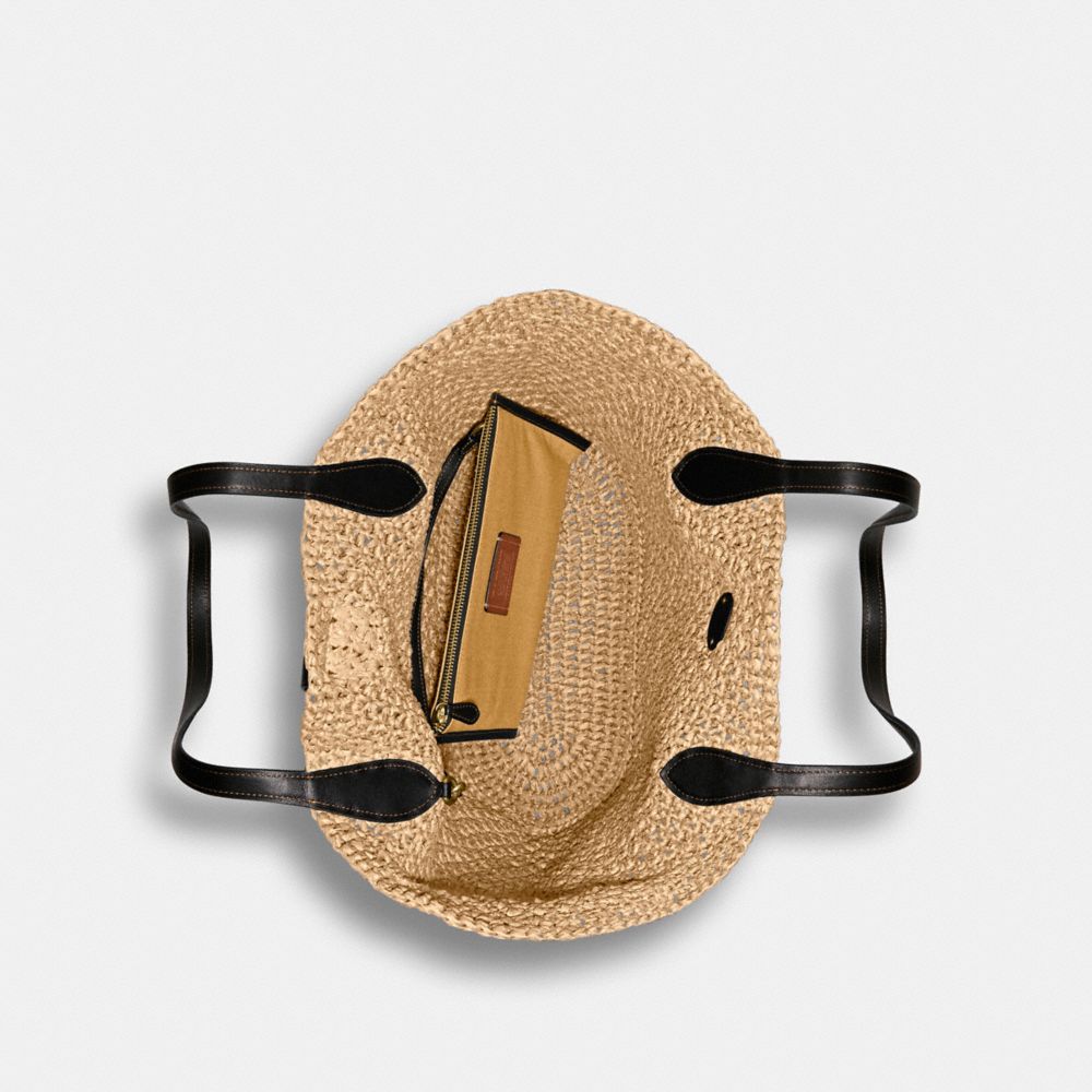COACH®,GRAND CABAS,Cuir souple,B4/NATUREL/NOIR,Inside View,Top View