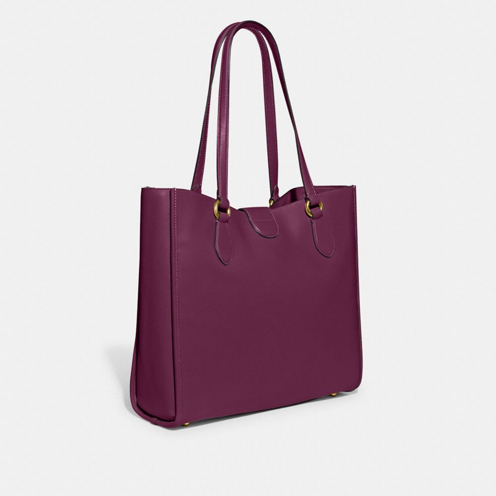 Coach 2024 burgundy tote