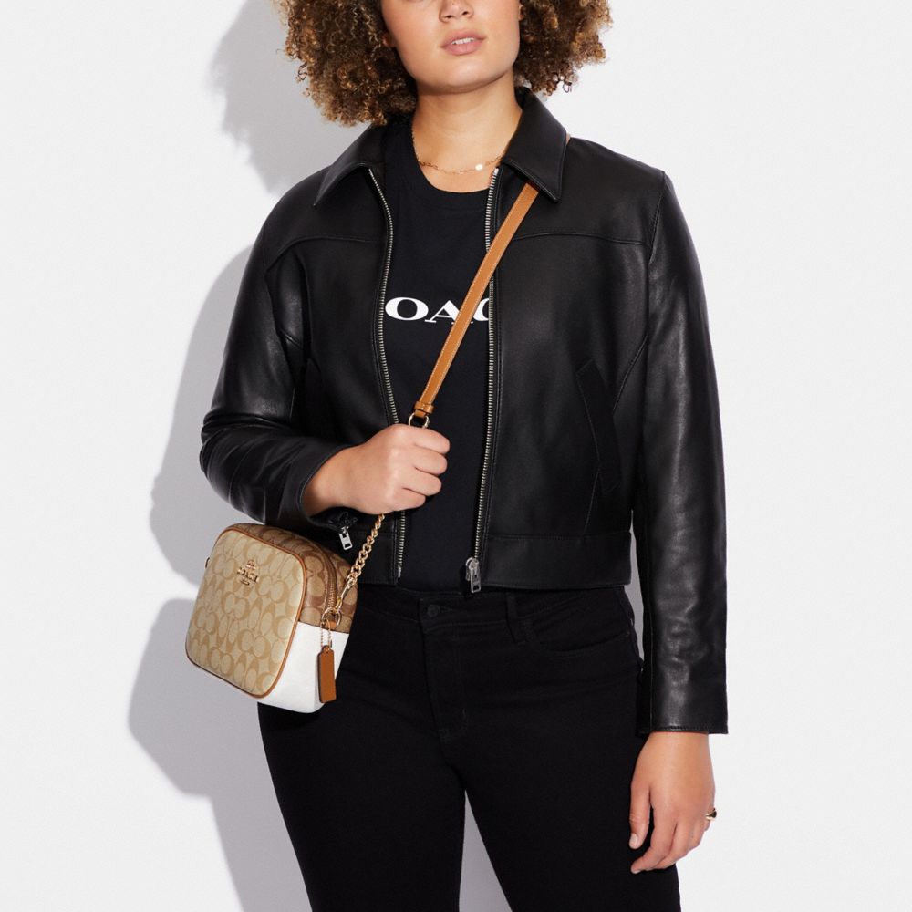 COACH®,Jamie Camera Bag In Blocked Signature Canvas,Canvas,Leather,Camera Bag,Color Block,Logo,Piping,Gold Metal,Casual,Beige,Detail View