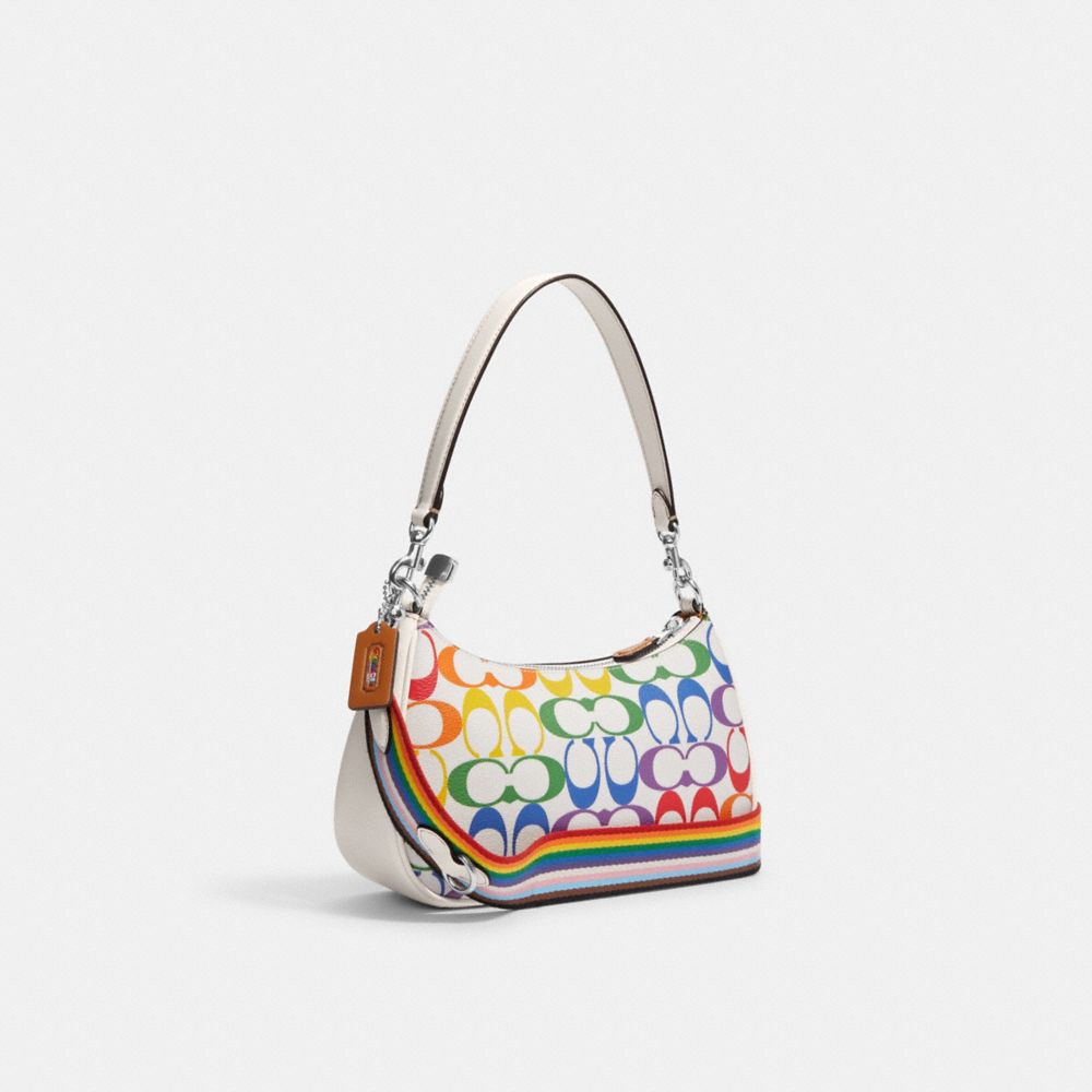 COACH®,SAC ÉPAULE TERI EN TOILE ARC-EN-CIEL EXCLUSIVE,PVC,Argent/Craie multi,Angle View