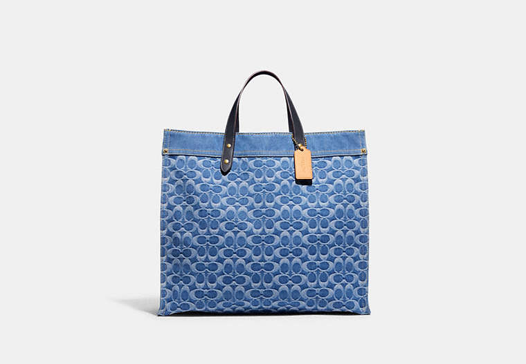 COACH®,FIELD TOTE BAG 40 IN SIGNATURE DENIM,Calf Leather,X-Large,Washed Denim,Front View