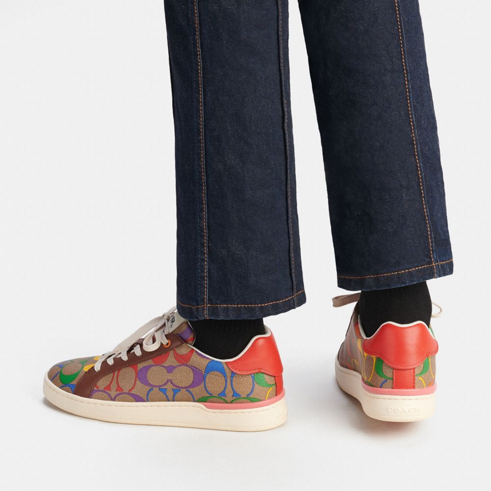 Clip Low Top Sneaker In Signature Canvas, COACH OUTLET