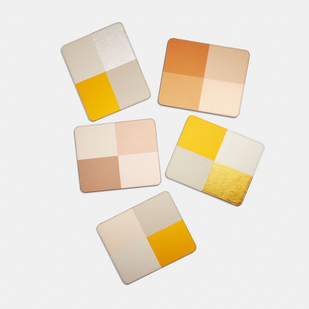 COACH®,s. o.,Beige Multi,Group View