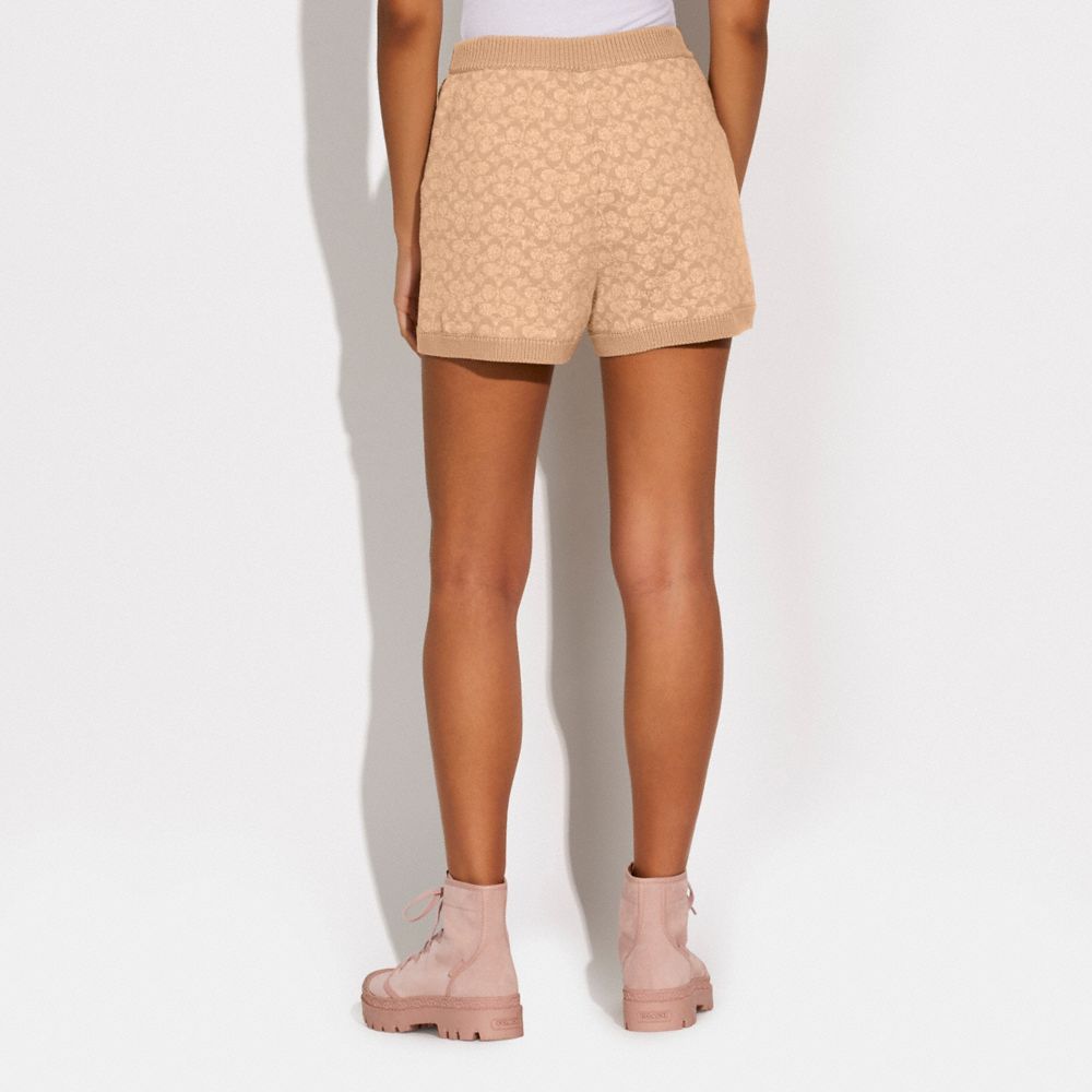 COACH®,SHORT SIGNATURE,Naturel,Scale View