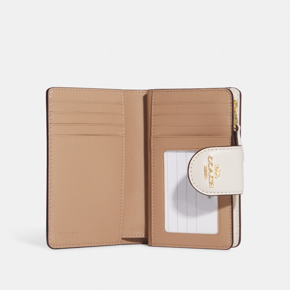 Medium Corner Zip Wallet With Spaced Floral Field Print