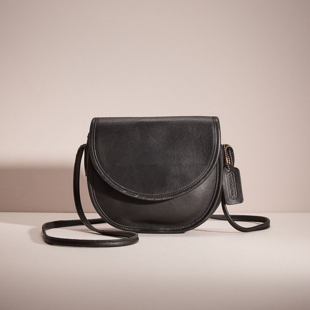 COACH®,Vintage Casey Bag,Leather,Saddle Bag,Logo,Day Party,Black,Front View