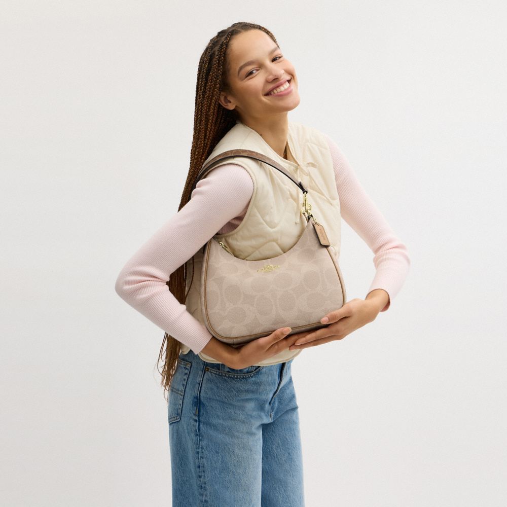COACH®,Teri Hobo Bag In Blocked Signature Canvas,Canvas,Shoulder Bag,Casual,Beige,Detail View