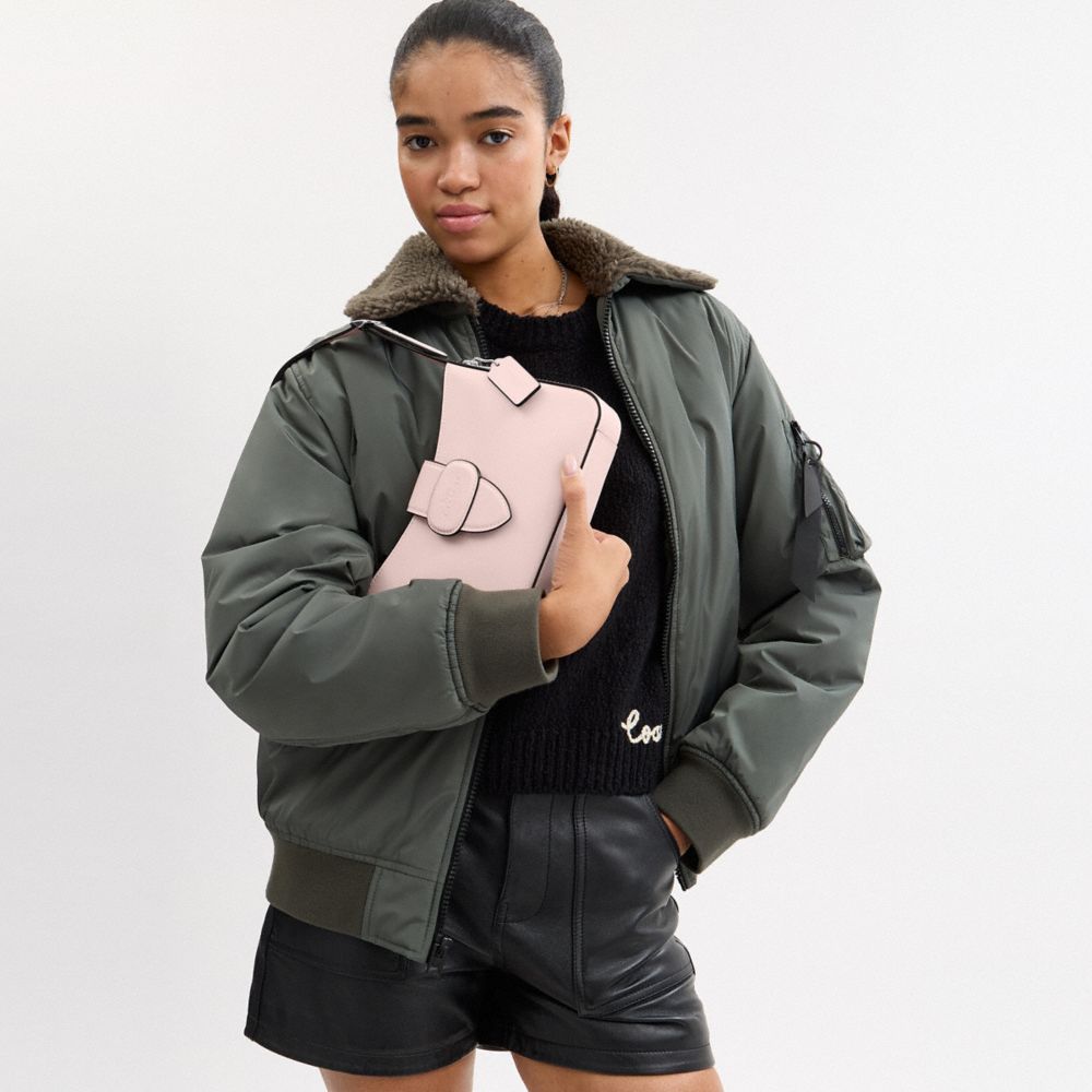 COACH®,Eliza Shoulder Bag With Zipper Closure,Shoulder Bag,Logo,Casual,Pink,Detail View