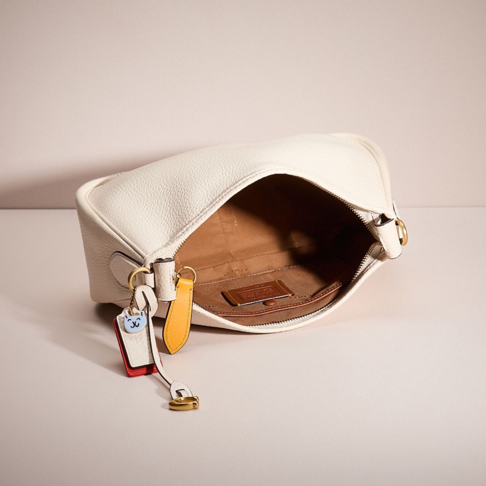 COACH®,Upcrafted Cary Crossbody Bag,Leather,Crossbody,Chain Detail,Logo,Metal,Silver Metal,Day Party,Cream,Inside View,Top View