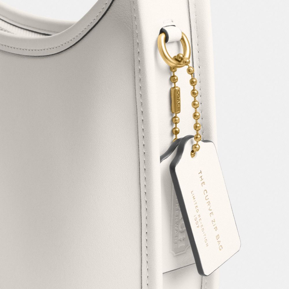 Coach In Brass/chalk