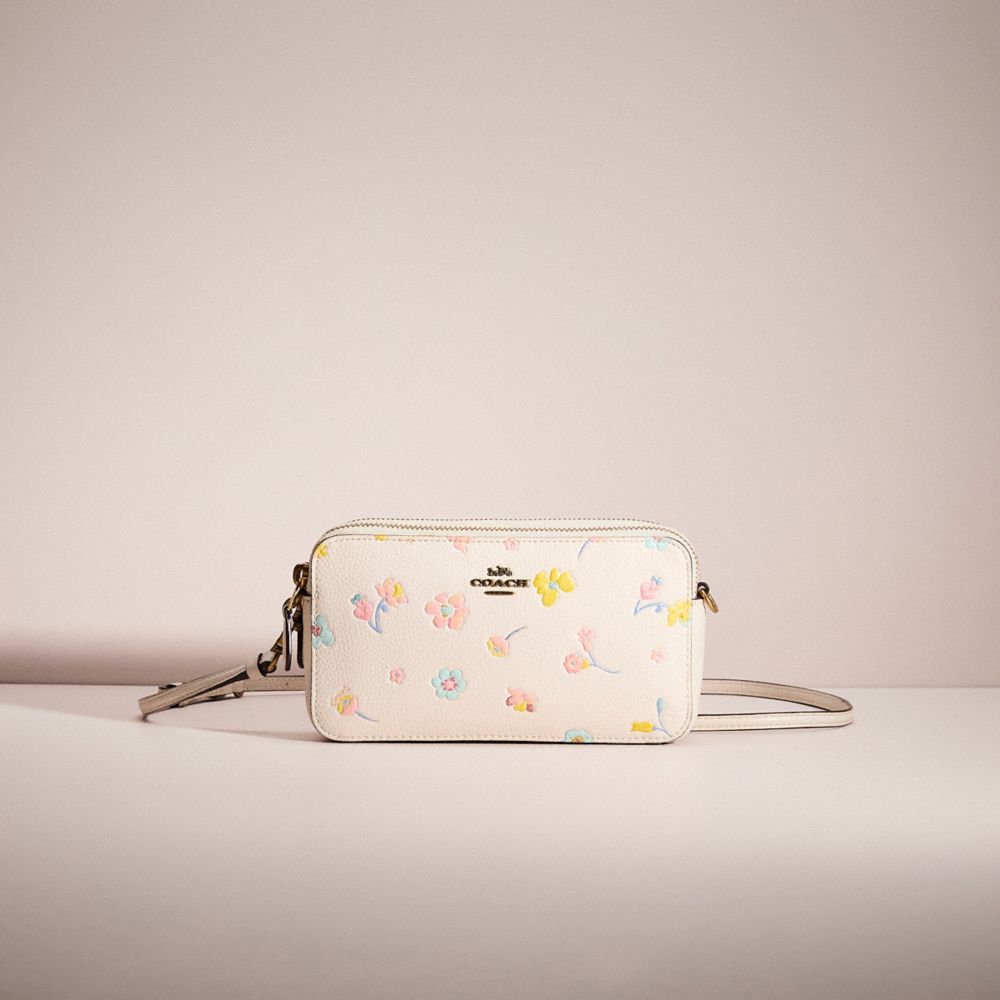 Coach Wristlet deals Watercolor Floral Print Brass / Chalk Multi Zipper Wallet