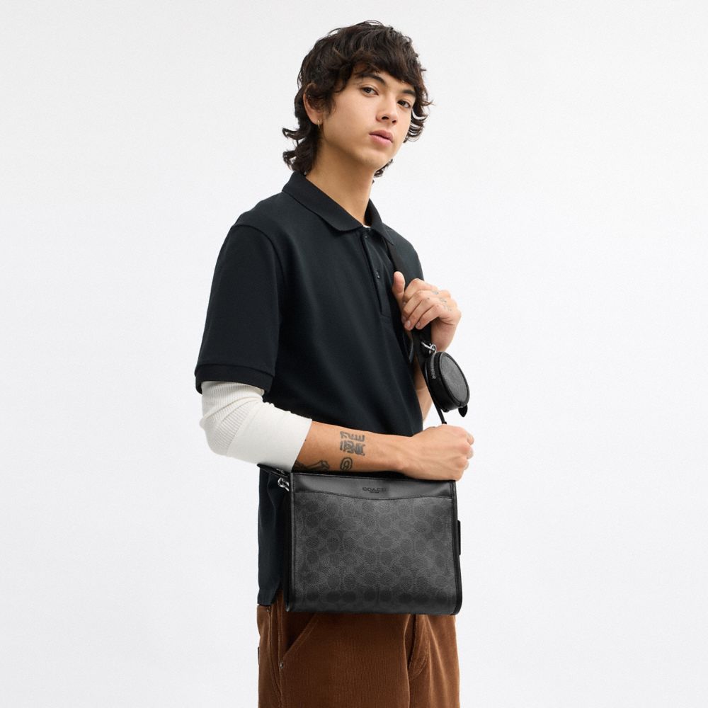 COACH®,ヒッチ コンバーチブル クロスボディ・シグネチャー キャンバス,メッセンジャー&ボディバッグ,ﾌﾞﾗｯｸ ｼｸﾞﾈﾁｬｰ