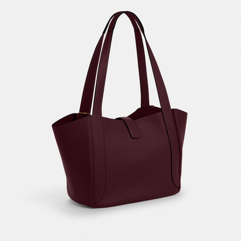 COACH®,Hadley Turnlock Tote Bag,Leather,Tote,Logo,Metal,Gold Plated,Casual,,Angle View