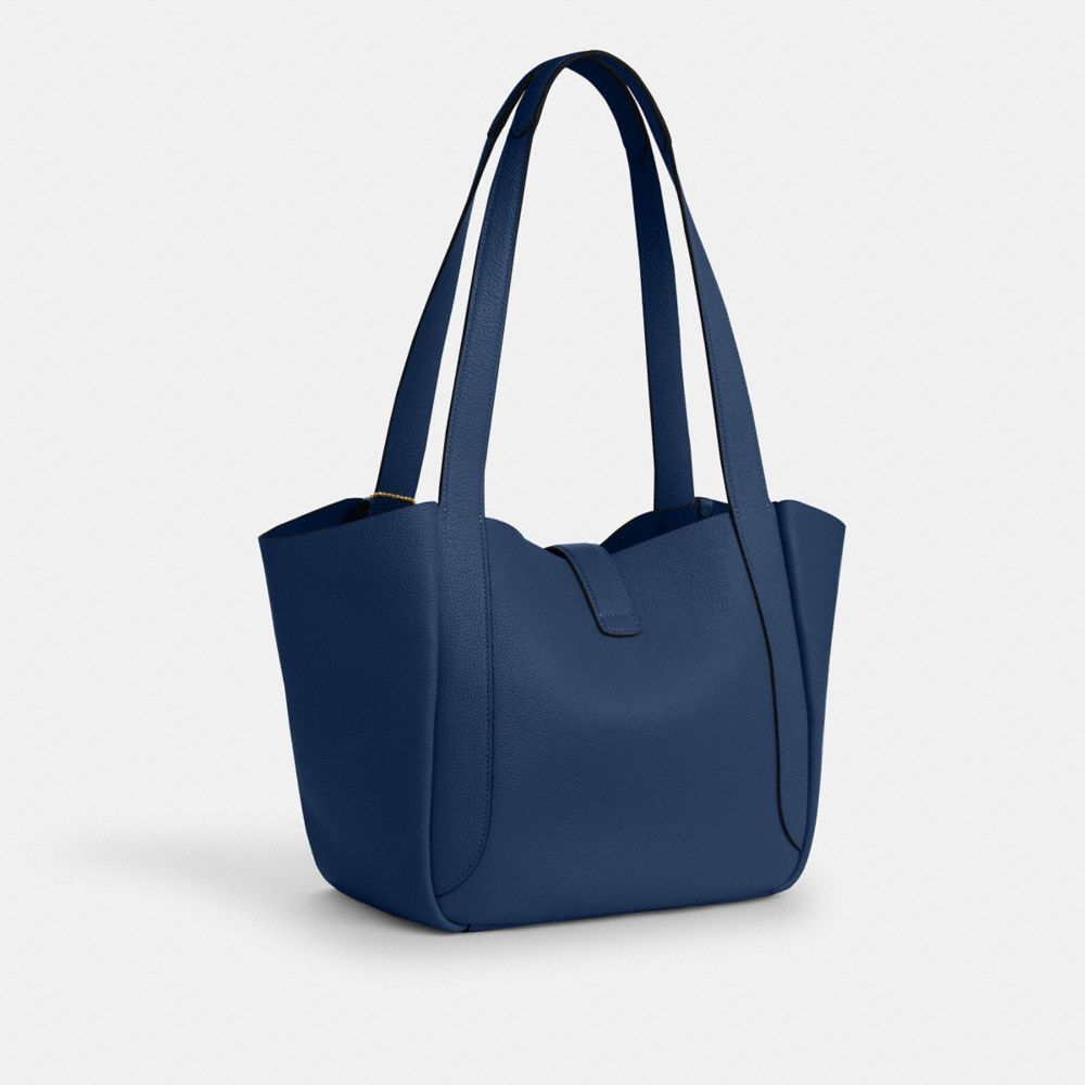 COACH®,Hadley Turnlock Tote Bag,Leather,Tote,Logo,Metal,Gold Plated,Casual,,Angle View