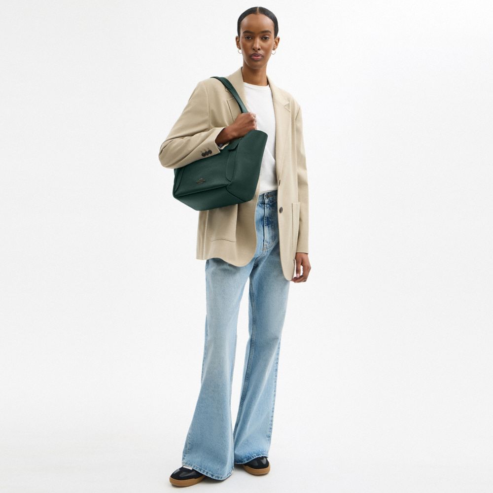 COACH®,Hadley Turnlock Tote Bag,Leather,Tote,Metal,Logo,Gold Plated,Casual,,Detail View