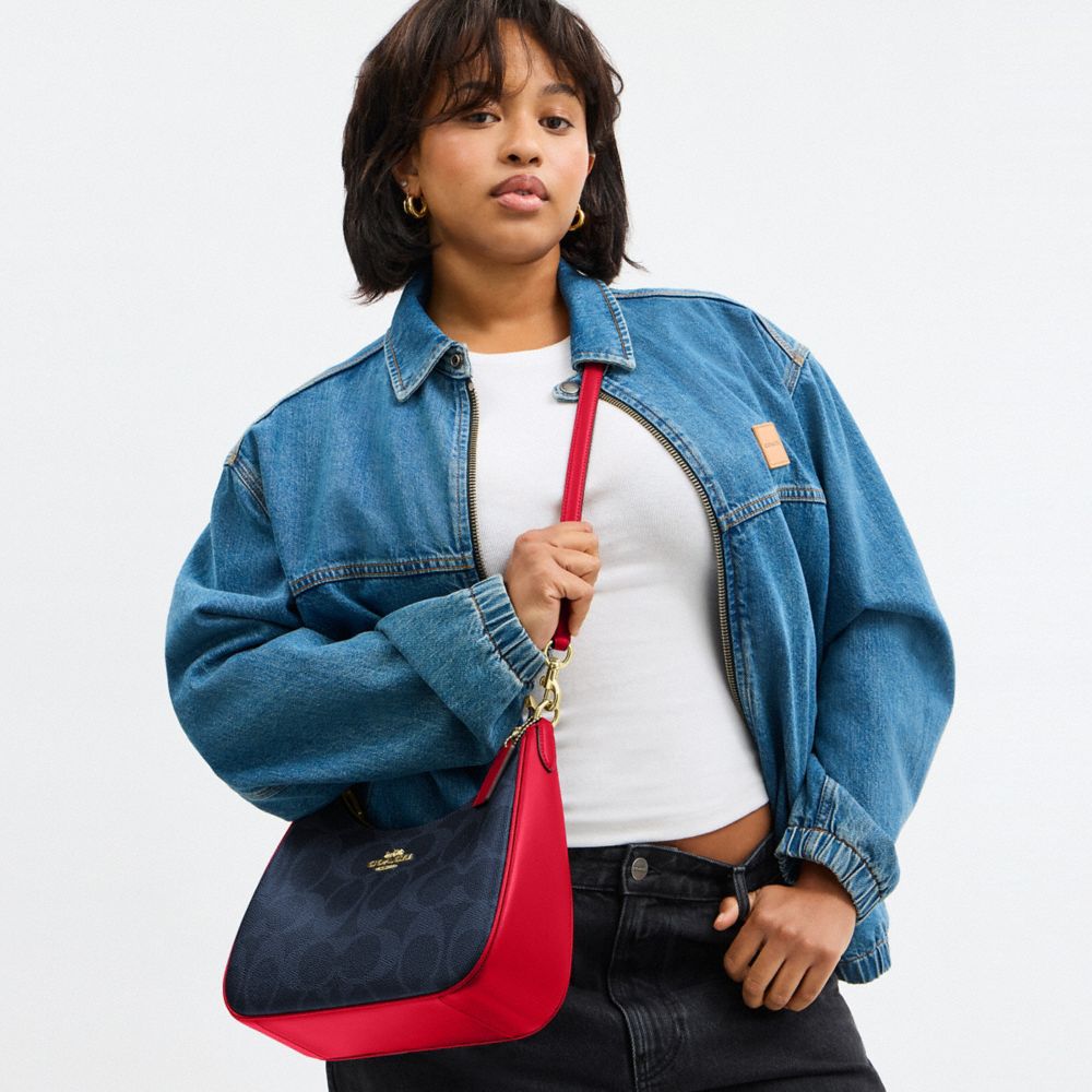 COACH®,SAC TERI HOBO EN TOILE EXCLUSIVE,Toile exclusive,Im/Denim/Rouge audacieux