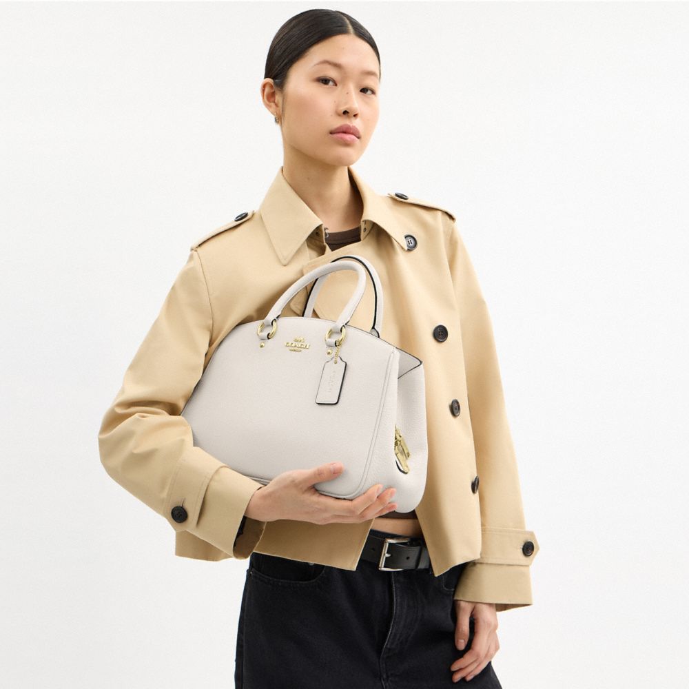 COACH®,CABAS SAVANNAH,Cuir galet,Or/Craie,Detail View