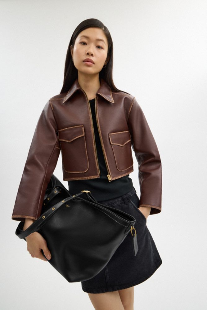 COACH®,Gramercy Tote,Leather,Tote,Embossed,Logo,Word Embellishment,Adjustable,Brass,Casual,Black