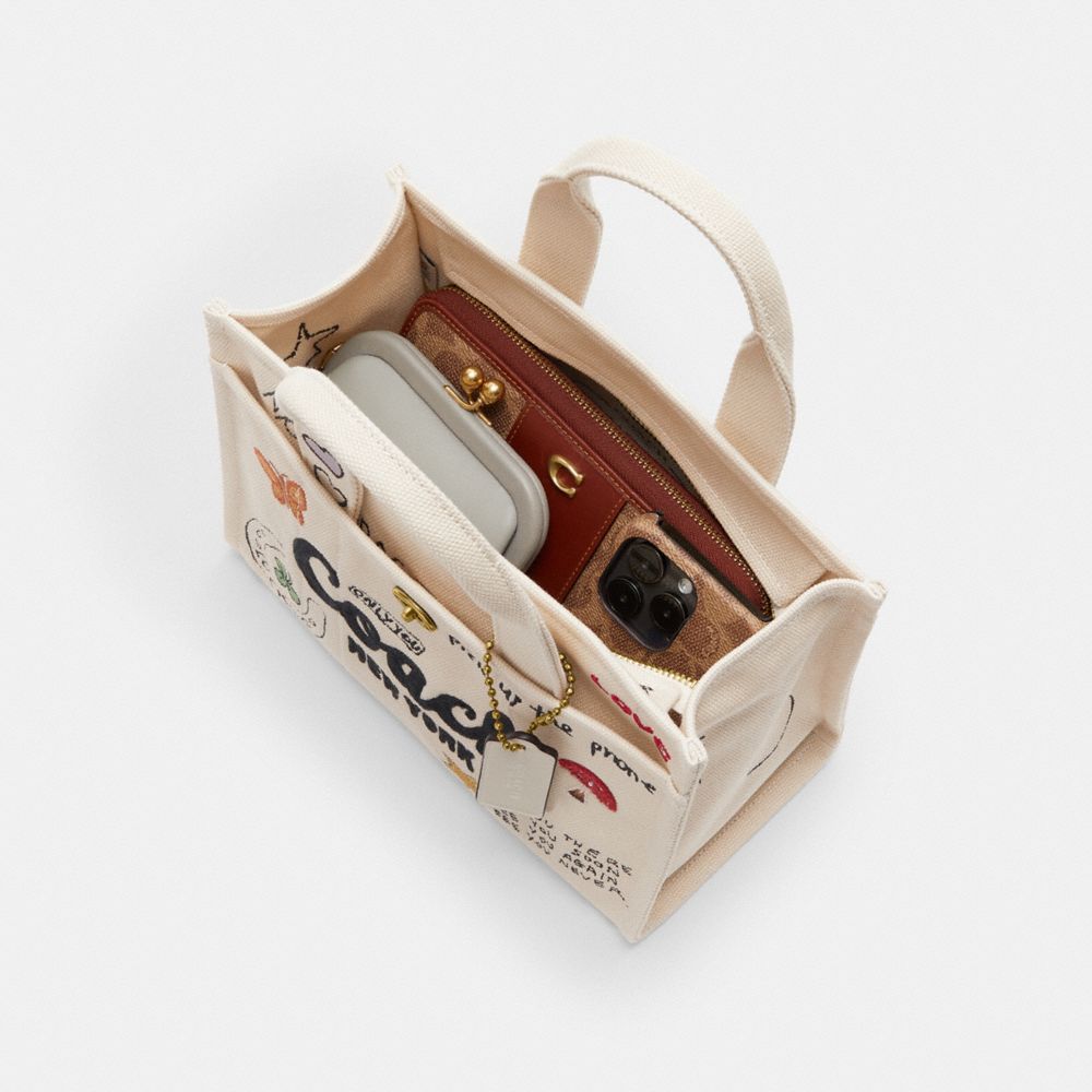 COACH®,Cargo Tote Bag 26 With Sketch Print,Canvas,Crossbody,Embroidered,Casual,Beige,Inside View,Top View