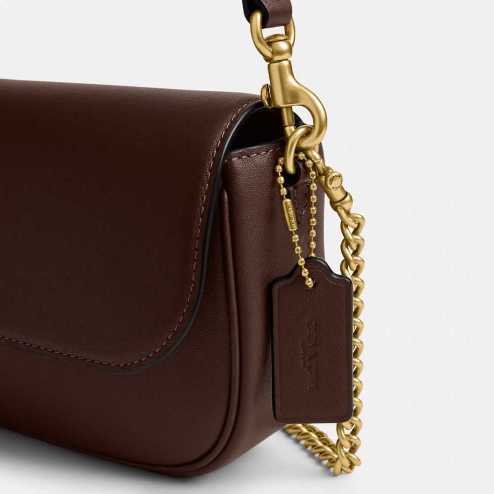 COACH BROOK TASCHE MIT UMSCHLAG UND KETTE 