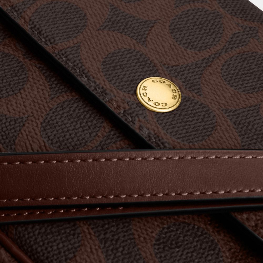 Latón/Arce,Vista más cercana