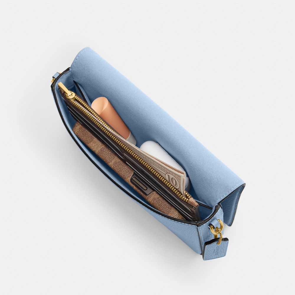 Coach In Brass/bluebell