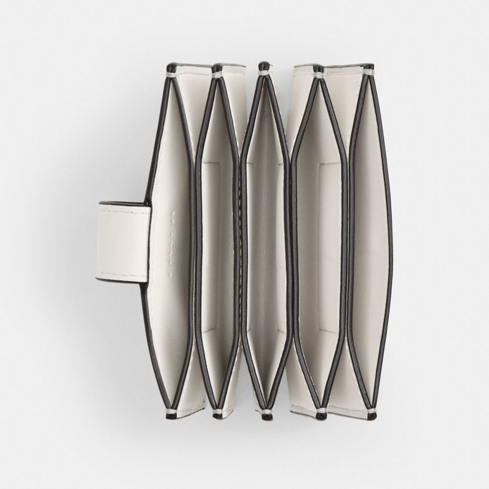 COACH®,Essential Multi Card Holder,White,Inside View,Top View