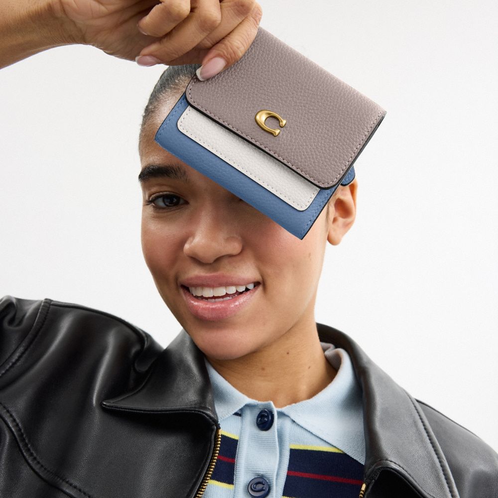 Coach Mila Small Flap Wallet In Colorblock — фото 4