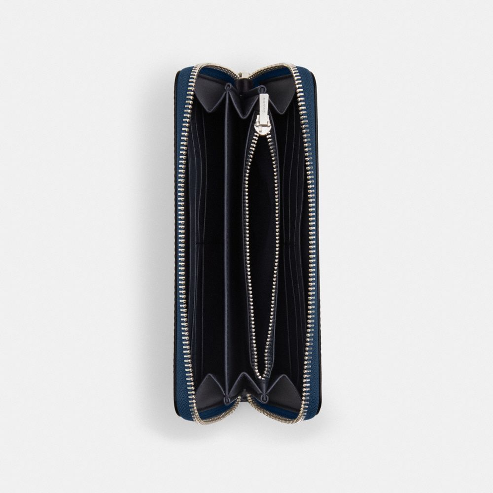 COACH®,Long Zip Around Wallet In Signature Canvas,Canvas,Wristlet,Continental,Casual,Navy,Inside View,Top View
