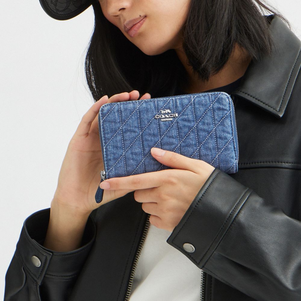COACH®,Medium Id Zip Wallet With Quilting,Navy,Detail View