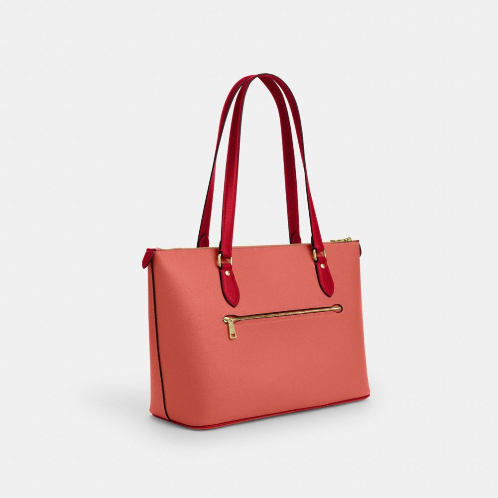 COACH®,Im/Corail Brûlé/Rouge Vif,Angle View