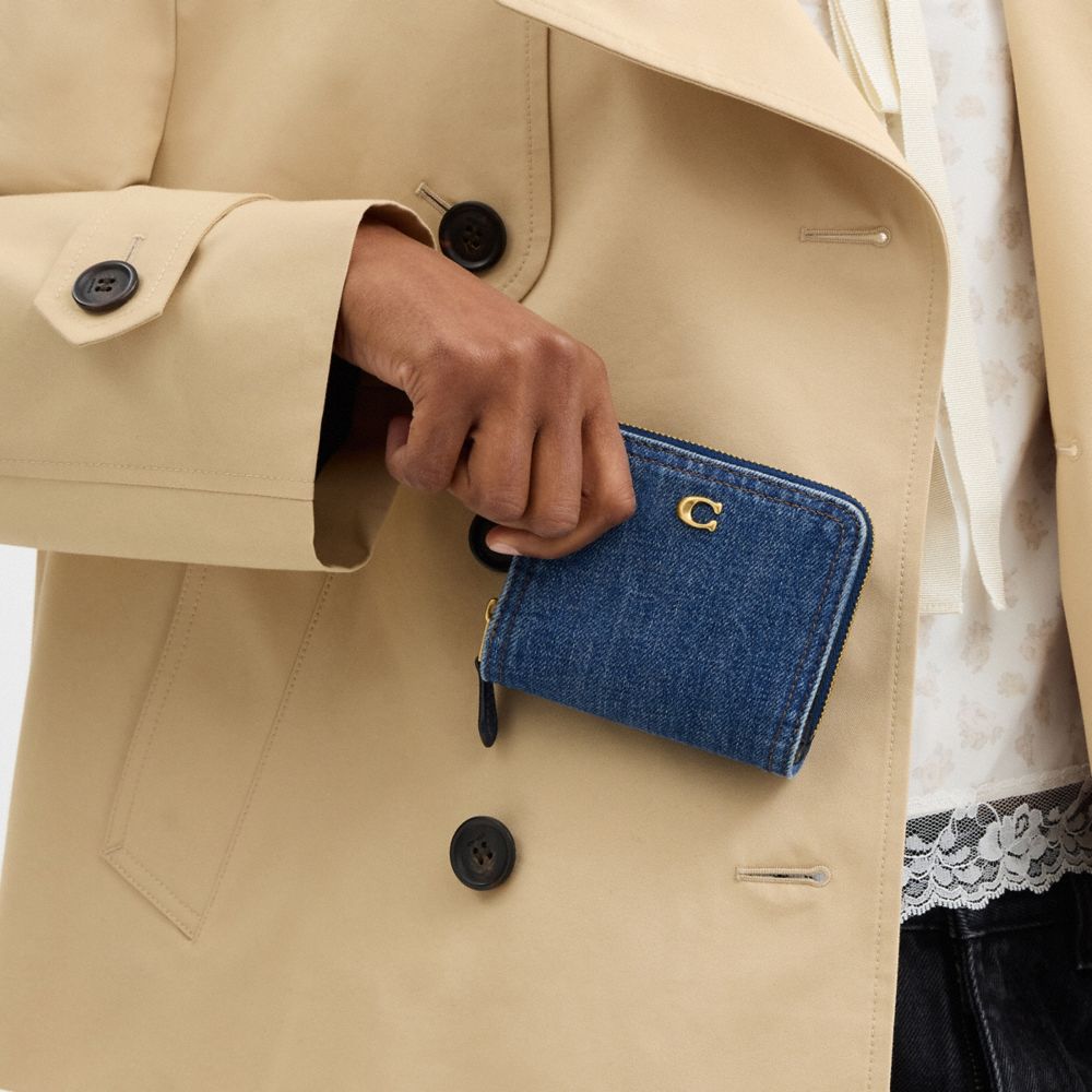 COACH®,Essential Billfold Wallet,Navy,Detail View