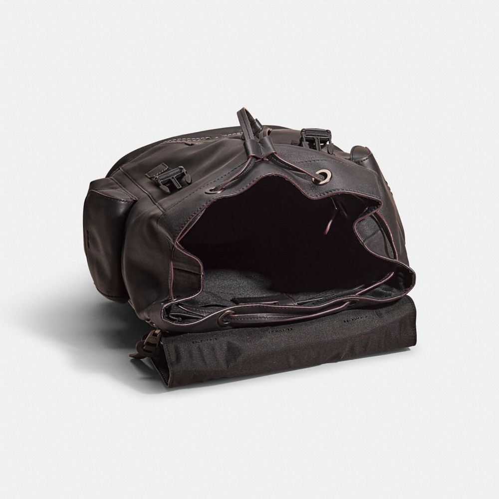 COACH®,Cuivre noir/Noir,Inside View,Top View